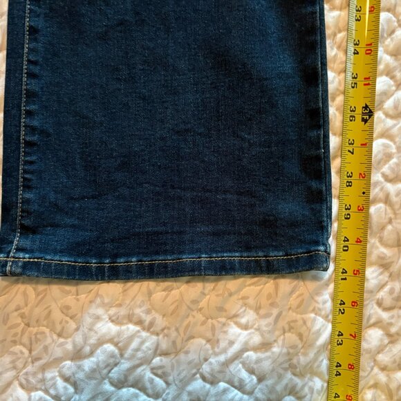 Sonoma 20W Bootcut denim distressed jean - Picture 8 of 8